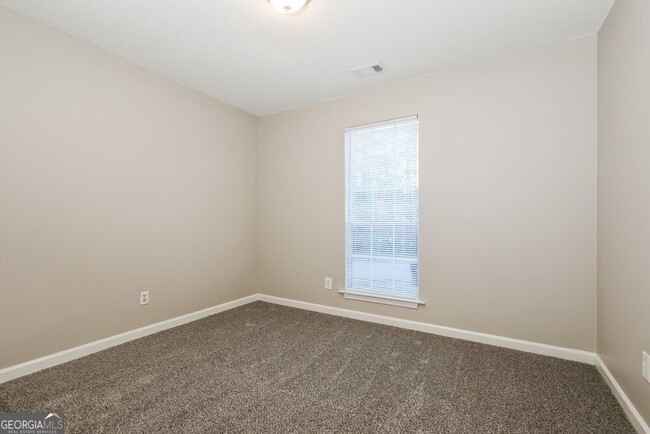Building Photo - 378 Chase Marion Way