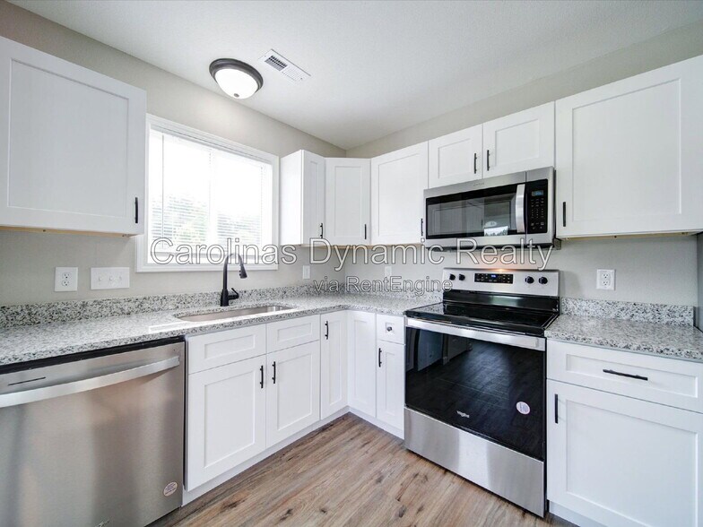 Building Photo - 3702 Cardinal Bluff Ln