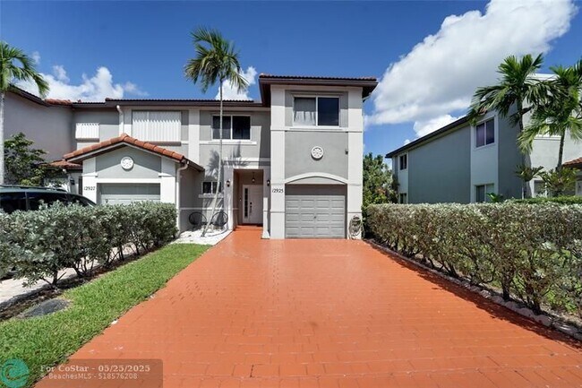 Building Photo - 12925 SW 28th Ct
