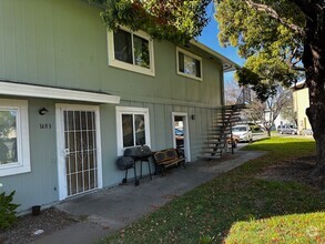 Building Photo - 1483 Guerneville Rd