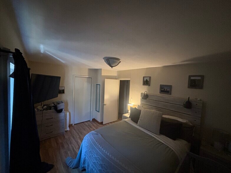 Building Photo - 336 Old Fish Creek Falls Rd