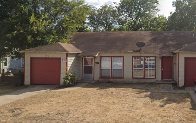 Primary Photo - 1710-1712 Alamo Ave