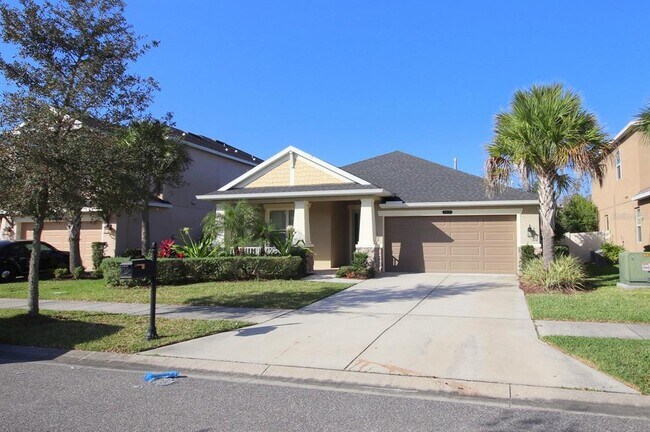 Building Photo - 8827 Sentiero Dr