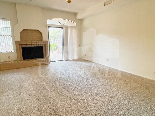 Building Photo - 10019 E Mountain View Rd