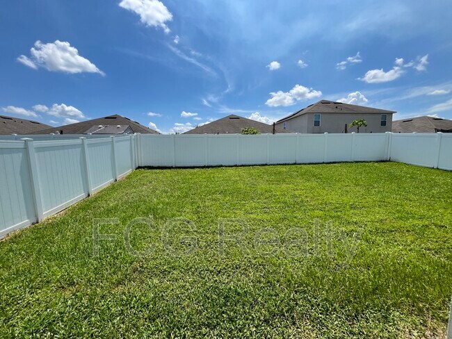 Building Photo - 5106 Fiddlewood Way