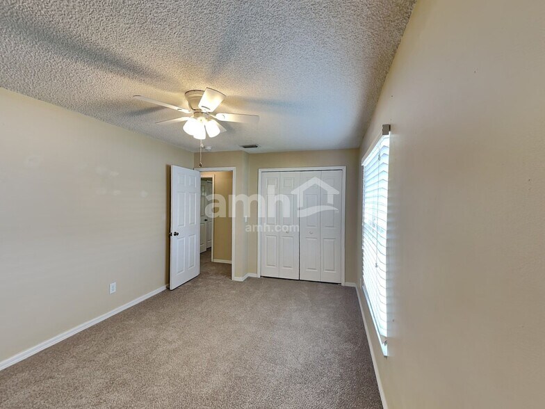 Building Photo - 6200 Erik Ct