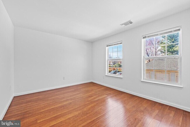 Building Photo - 11804 Eton Manor Dr