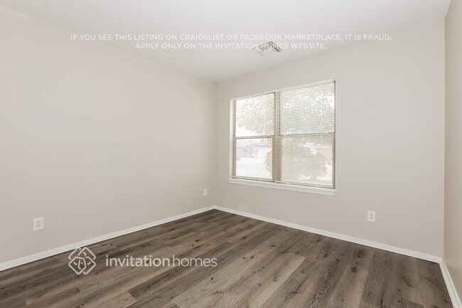 Building Photo - 11230 E Elena Ave