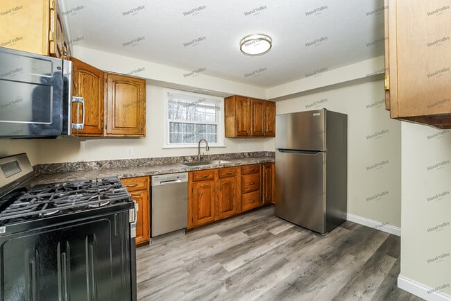 Building Photo - 3463 Cottage Grove Rd