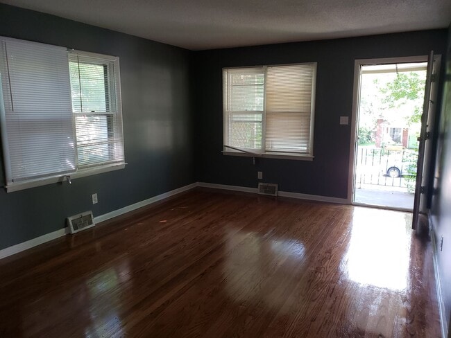 Building Photo - Beautiful Single Family House for Rent