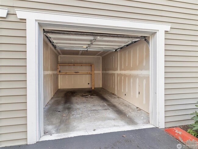 Building Photo - 13511 97th Ave E