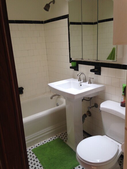 hall BA - 3723 W St NW