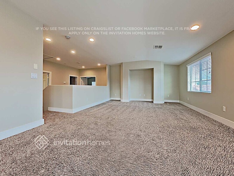 Building Photo - 4832 Teal Petals St