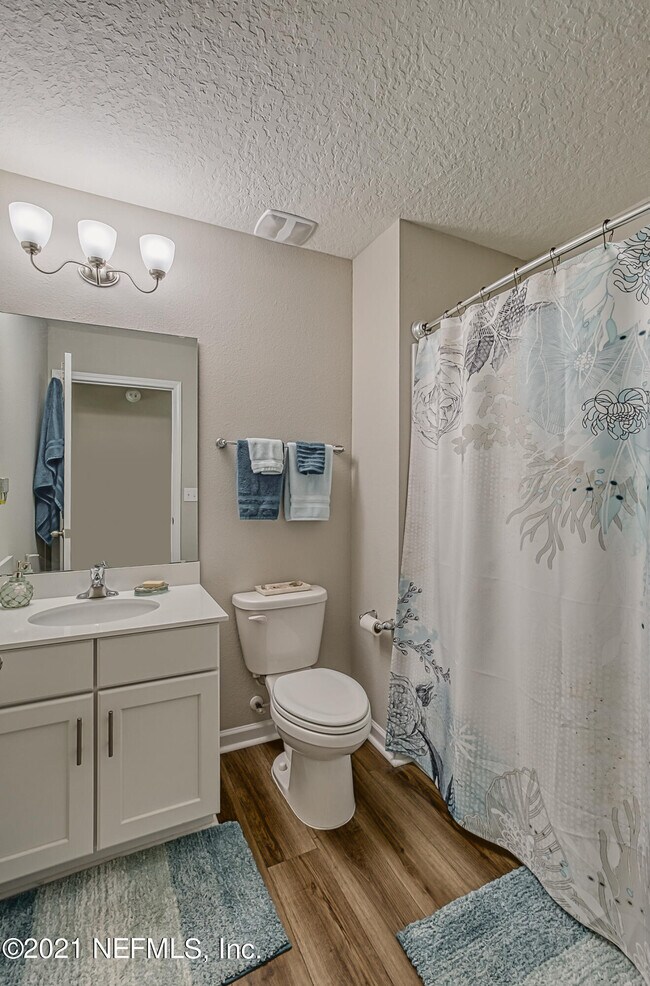 Building Photo - 15599 Chir Pine Dr