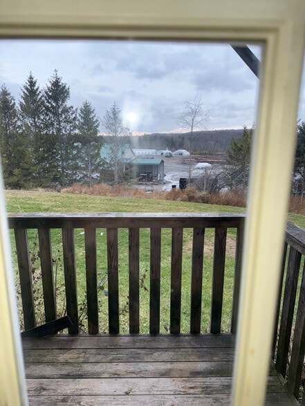 Building Photo - 1260 Loudon Rd