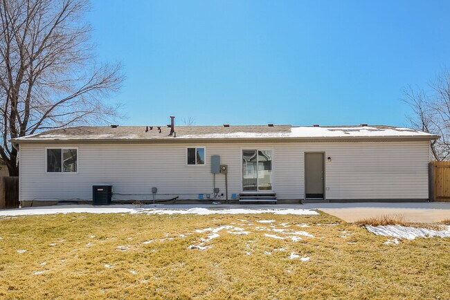 Building Photo - 4089 E 118th Ave