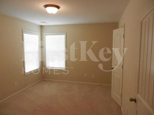 Building Photo - 6303 Spring Cove Dr