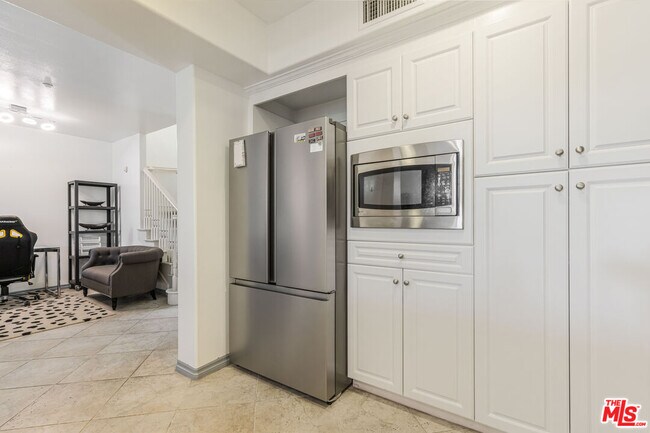 Building Photo - 13031 Villosa Pl