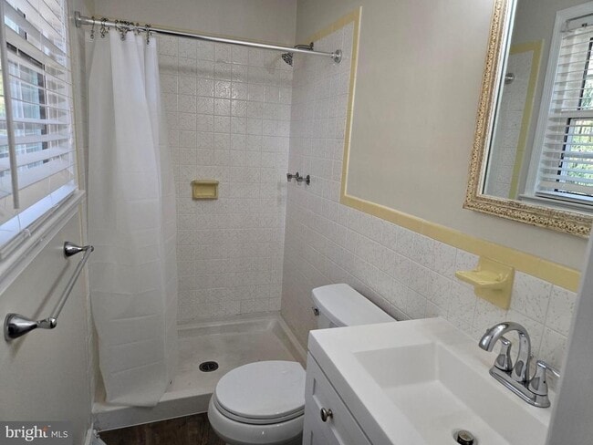 Building Photo - 341 S 26th St