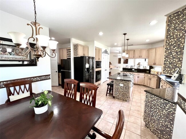 Building Photo - 1722 Antler Crossing Dr