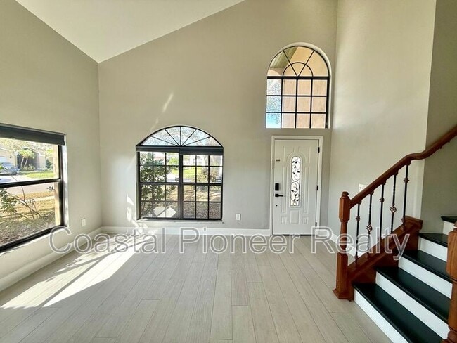 Building Photo - 8758 Huntfield St