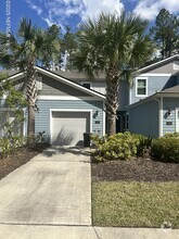 Building Photo - 38 Scotch Pebble Dr
