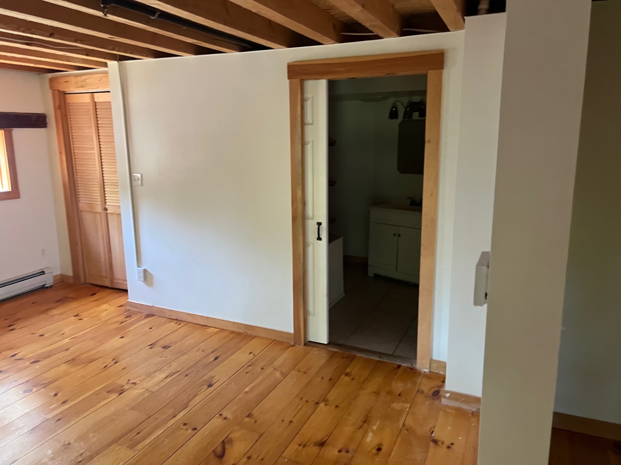 Master bed room looking at the Mstr Bath - 18 Maple Ave