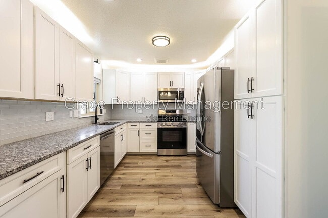 Building Photo - 12396 W Ohio Cir