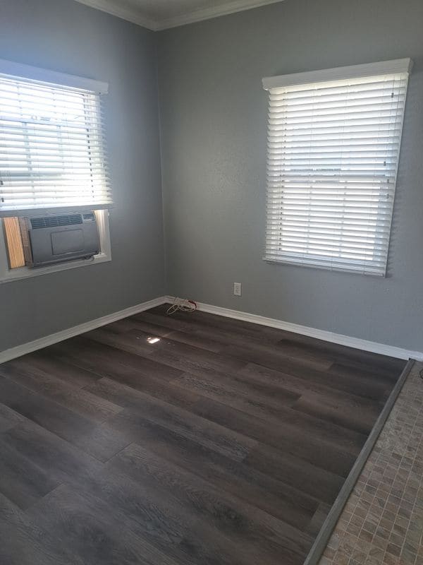 Building Photo - 666 W 3rd St