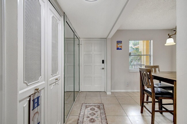 Building Photo - 777 S Federal Hwy