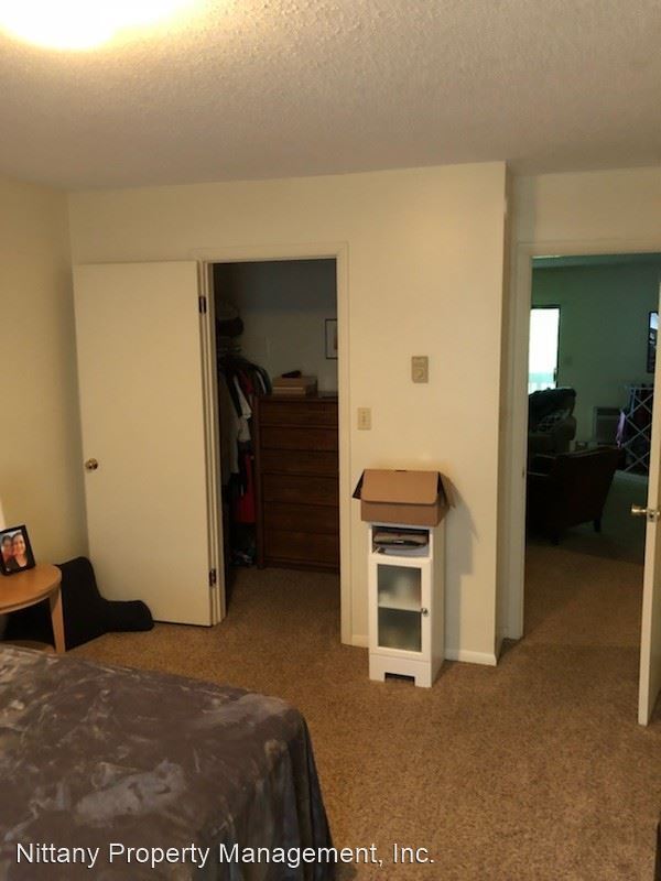 Building Photo - 2 br, 1 bath House - 711-3 W. Cherry Lane