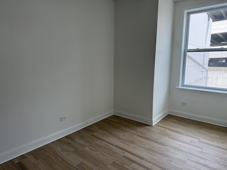 Building Photo - 222 N Genesee St