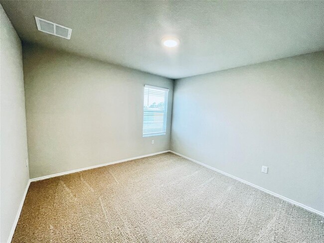 Building Photo - 5700 Brampton Ln