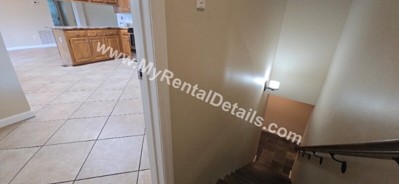 Building Photo - 11 Wayside Rd