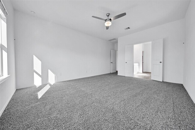Building Photo - 12115 Blue Coast Ln