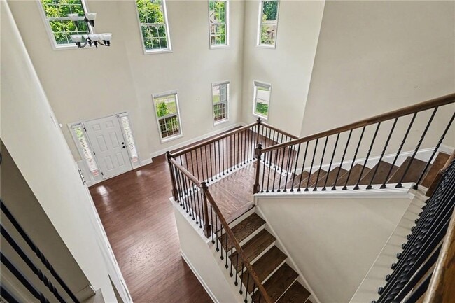 Building Photo - 550 Nichols View Way