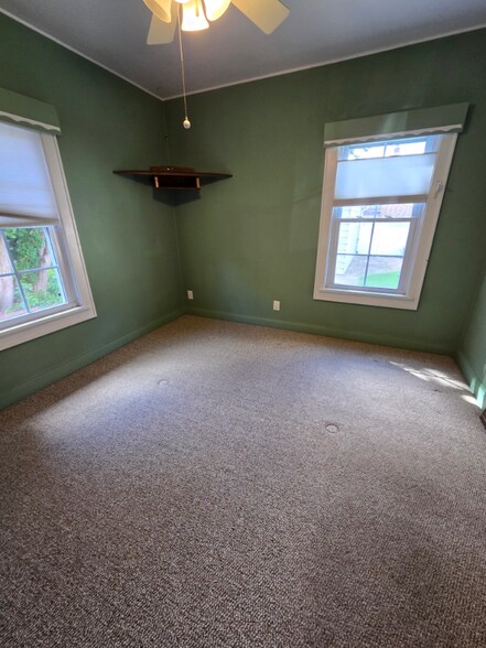 Building Photo - 2913 N 55th St