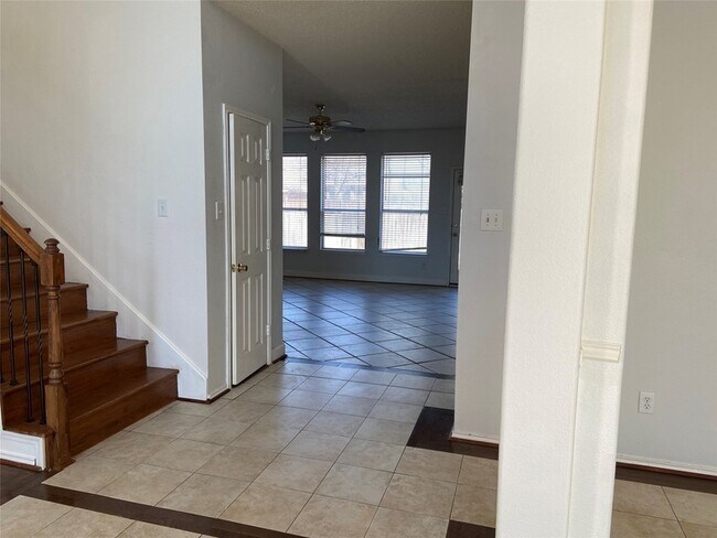 Building Photo - 7064 St Augustine Dr