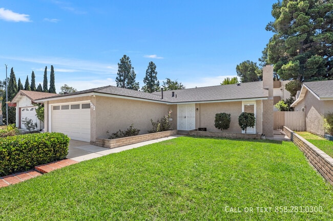 Building Photo - 8313 Hydra Ln