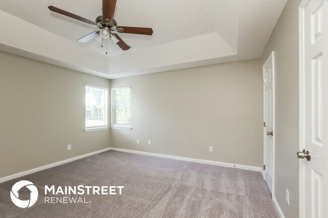 Building Photo - 10731 Spruce Mountain Rd