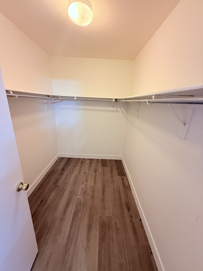 Building Photo - 26807 N 31st Dr