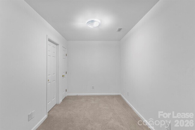 Building Photo - 11022 Garden Oaks Ln