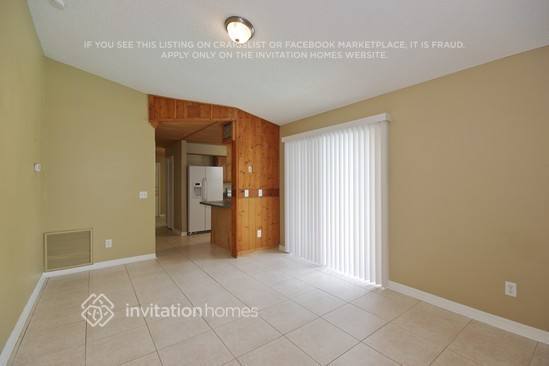 Building Photo - 605 Fisher Ct