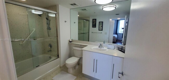 Building Photo - 335 S Biscayne Blvd