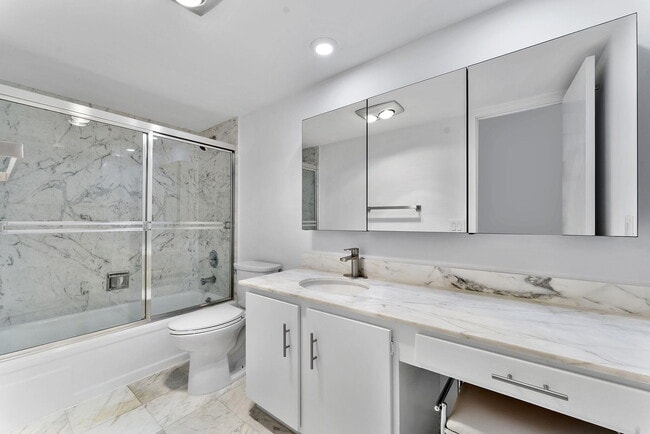 Building Photo - 1360 S Ocean Blvd