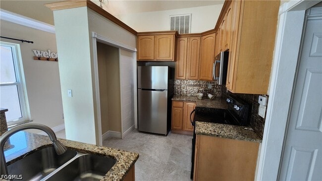 Building Photo - 6118 Montego Bay Loop