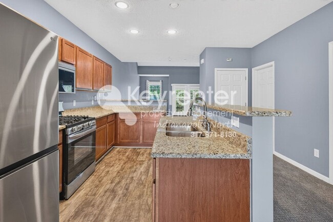 Building Photo - Discover this well-appointed 3-bedroom, 2-bath home in Indianapolis within an HOA community