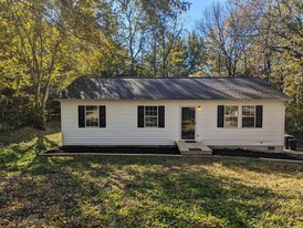 Building Photo - 320 Beechwood Dr