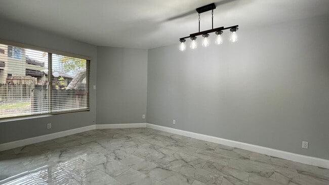 Building Photo - Beautifully Updated, 3-Bed Orcutt Condo w/ Pool and Basketball Court