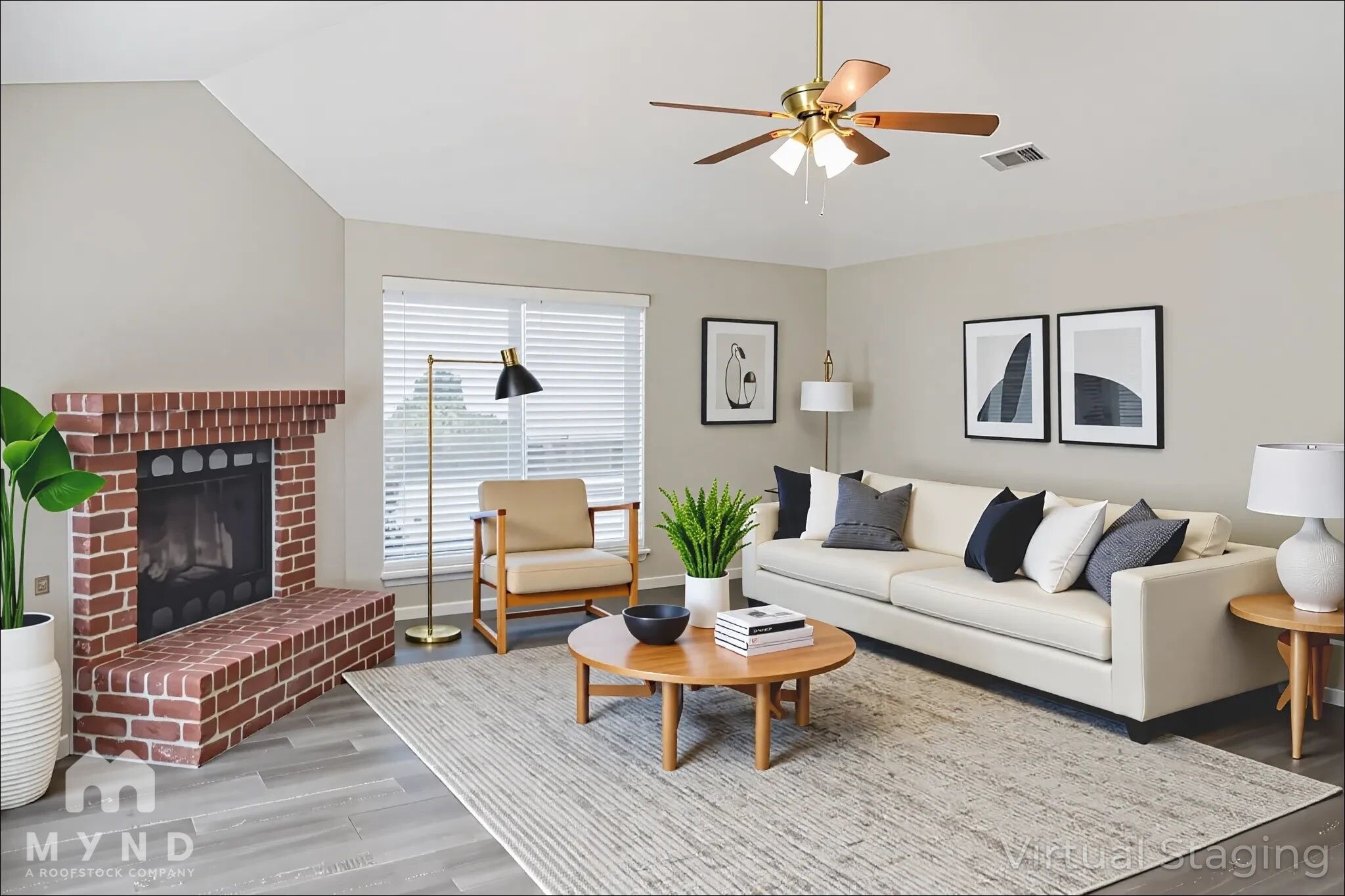 Building Photo - 4961 Briar Oaks Ln